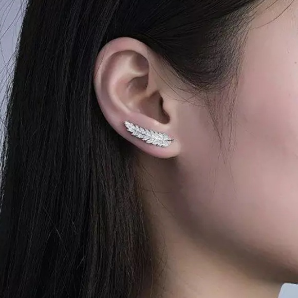 New Silver Leaf Stud Zircon Earrings - Picture 2 of 5